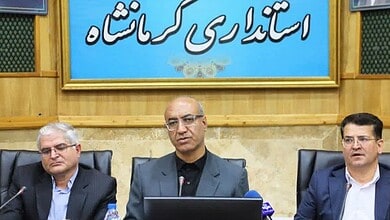 سه مقام مسئول در نشست استانی برای جهش اقتصادی کرمانشاه.